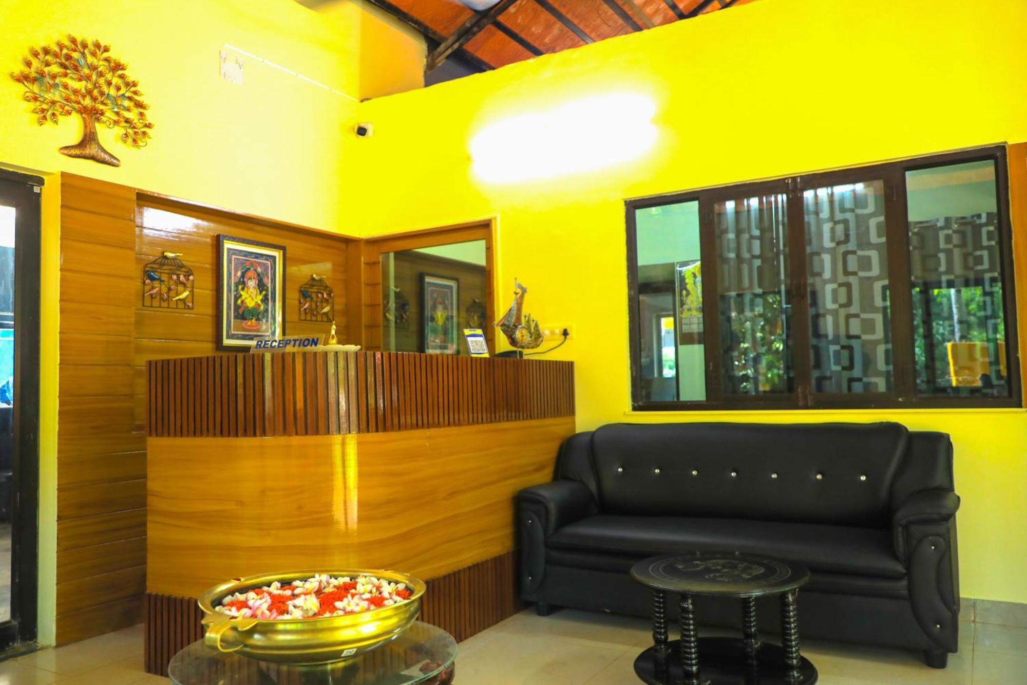 Auro Wellness Castle Otel Pondicherry Dış mekan fotoğraf