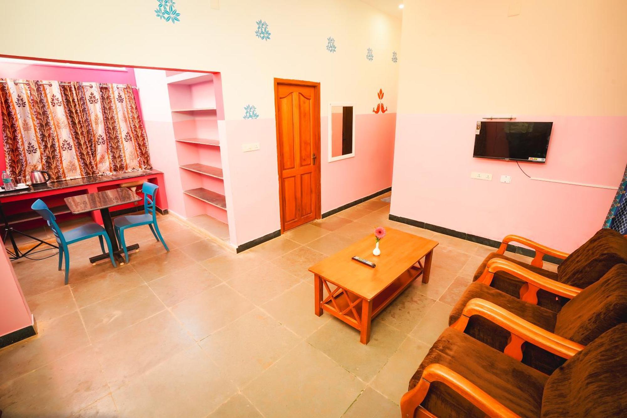 Auro Wellness Castle Otel Pondicherry Dış mekan fotoğraf